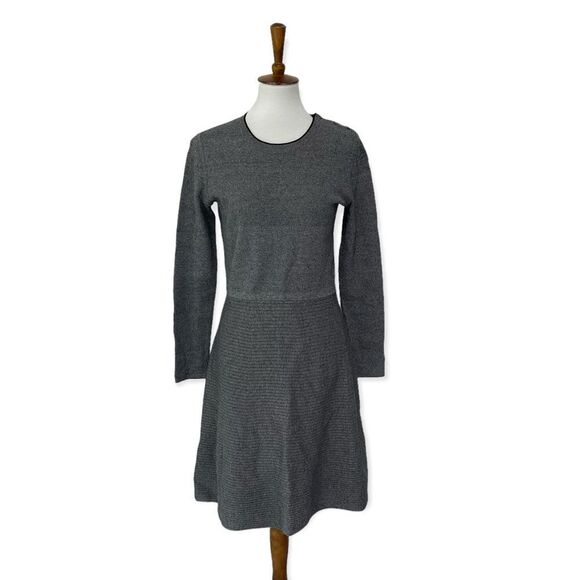 Banana Republic grey long sleeved above knee dress medium - Picture 1 of 16